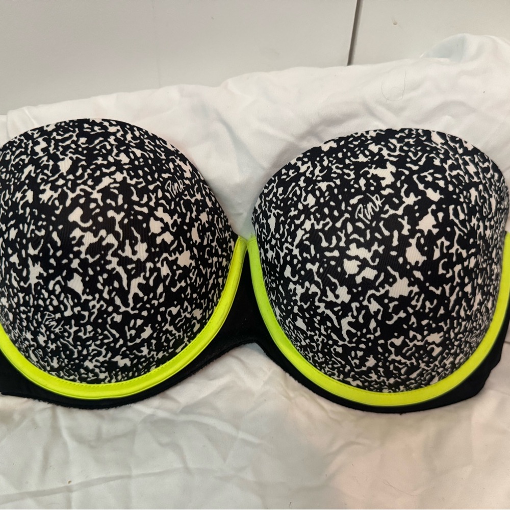PINK Victoria's Secret Black and White Strapless Bra